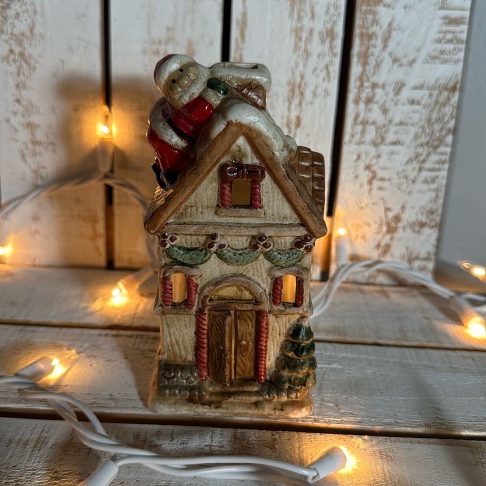Vintage tea light Christmas village // super unique vintage building